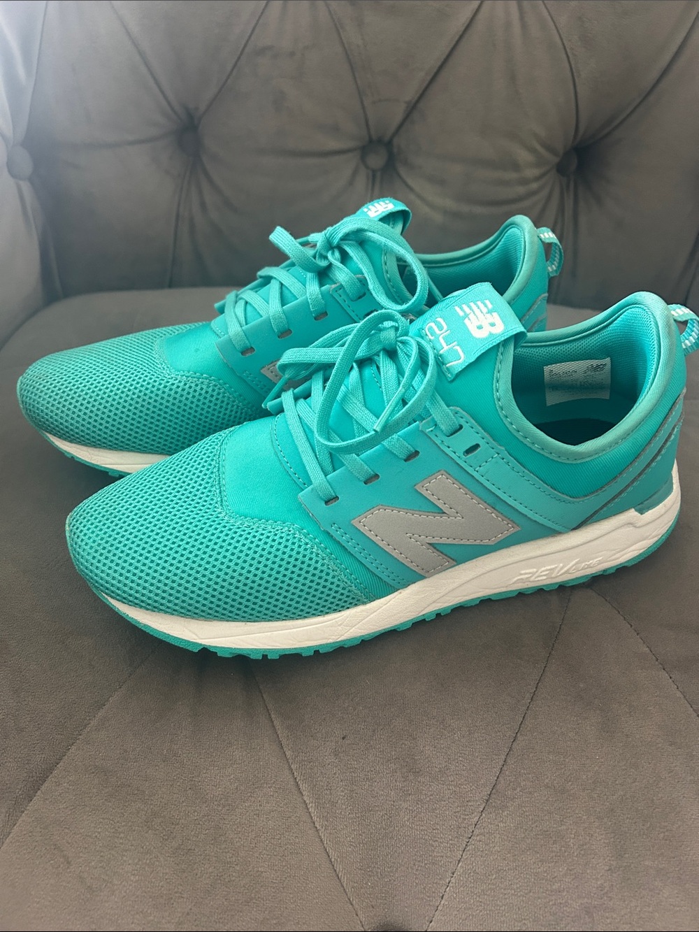 Women’s size 8 New Balance 247